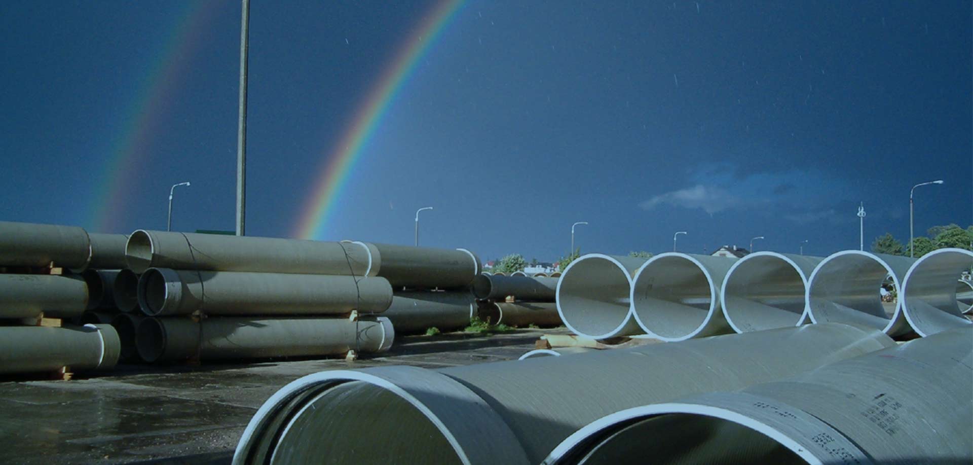 Amiblu GRP pipes with rainbow