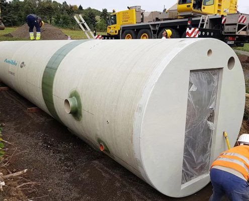 Installation GFK-Trinkwasserbehälter Mehren, Deutschland